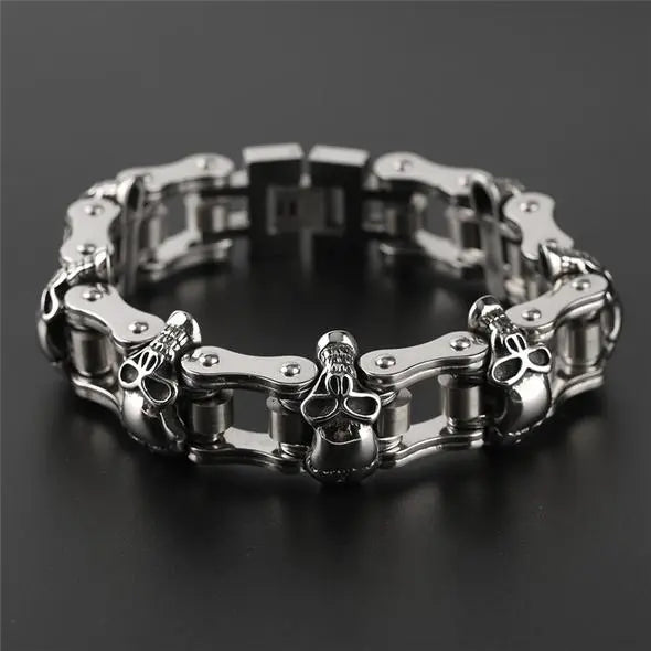 Chain Linked Skull Cuff Bracelet ODMPOD