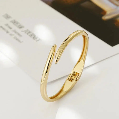 Adjustable Titanium Steel Bracelet Niche Vintage Bangle ODMPOD