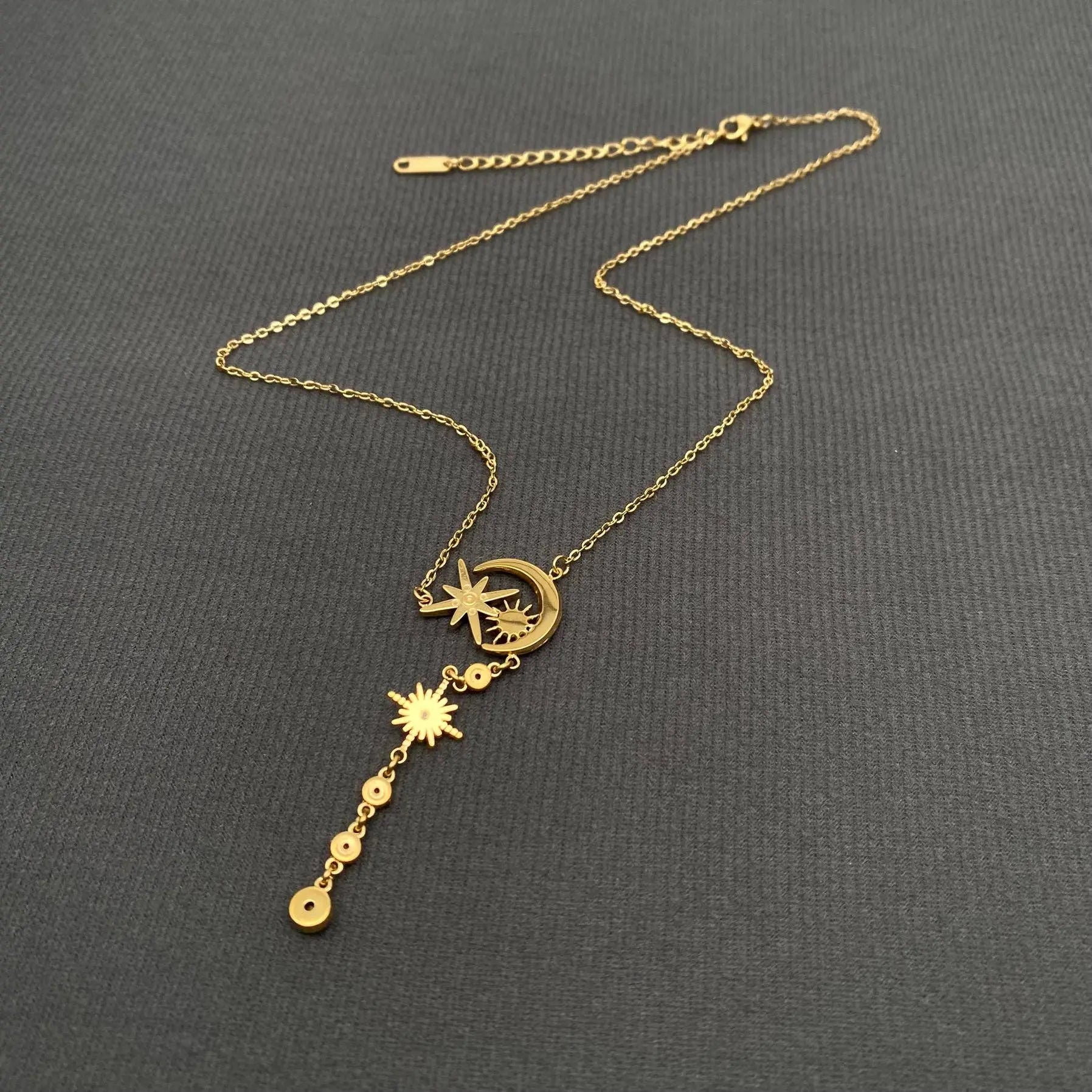 Sun Star 18K Gold Plated Stainless Steel Necklace - FGS/MS Mio Queena