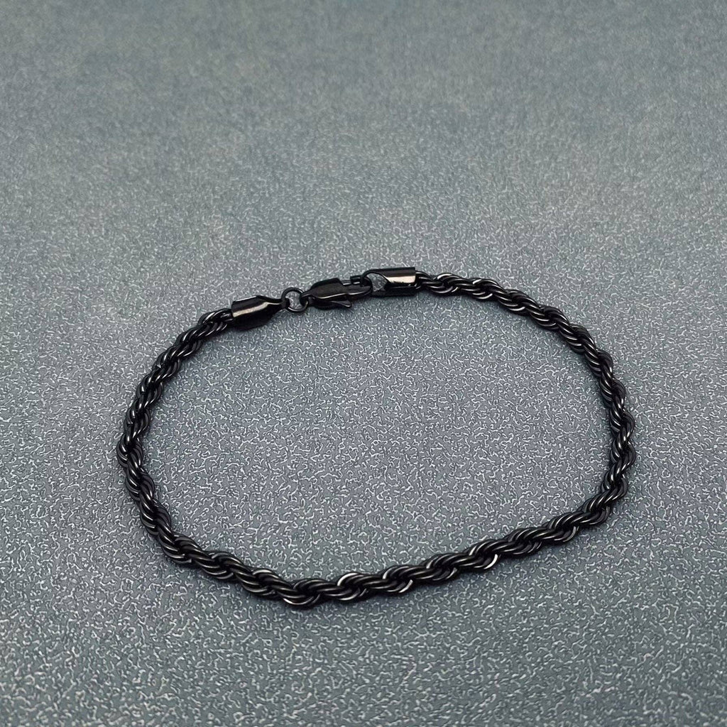 18K Gold-Plated Twist Chain Bracelet Made of 316L Stainless Steel - Hypoallergenic Jewelry by Mio Queena Mio Queena